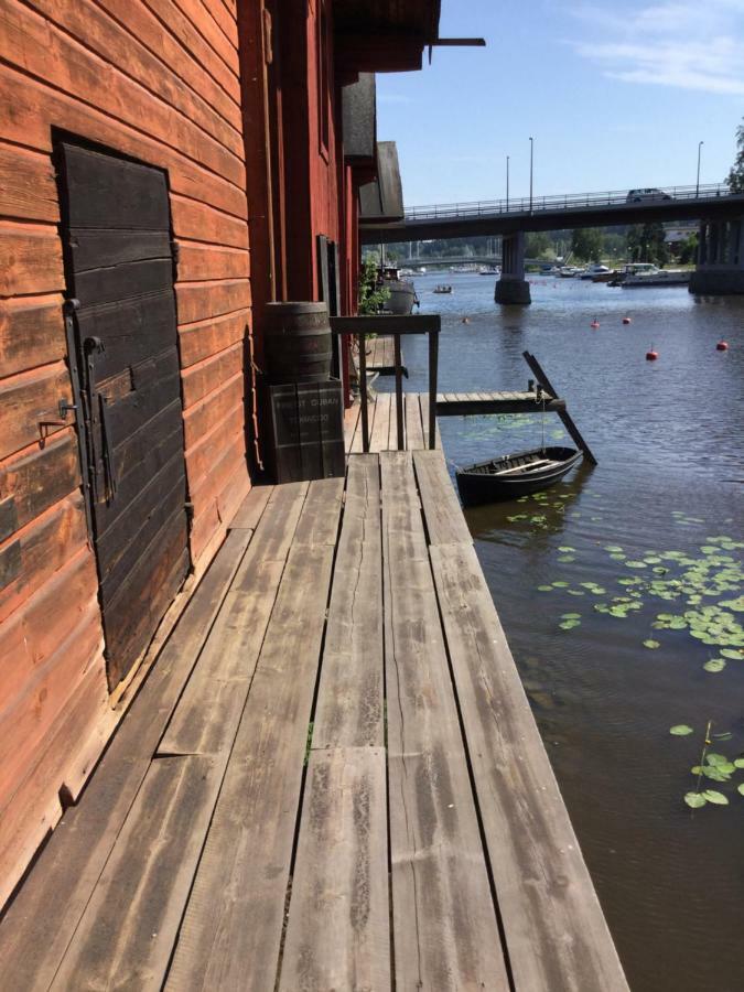 Remuganes Suite - Porvoon Linna Экстерьер фото